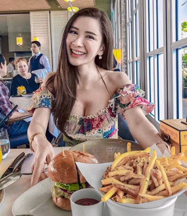 nhan 7 ty dong/thang tien tro cap tu chong, me don than song sang chanh, "cua" duoc trai tre - 8