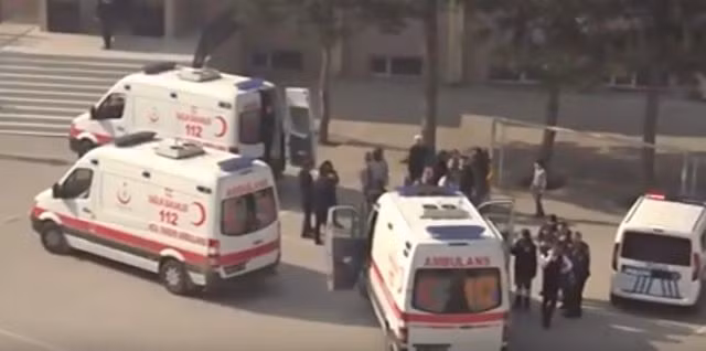 Bị bắt nạt, bé 9 tuổi đầu độc làm cả lớp nhập viện - 2