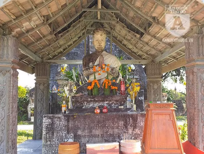 Kỳ bí khu "rừng Phật" với hàng trăm bức tượng bên dòng Mekong ảnh 11