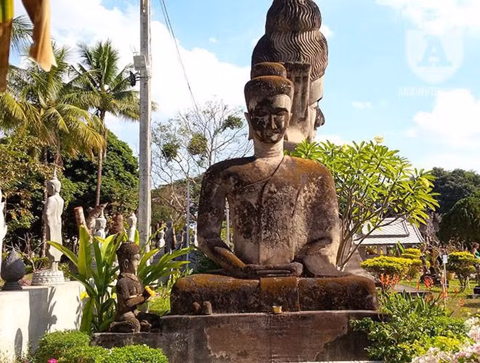 Kỳ bí khu "rừng Phật" với hàng trăm bức tượng bên dòng Mekong ảnh 9