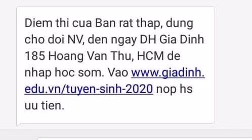 Nội dung tin nhắn khiến thí sinh bức xúc