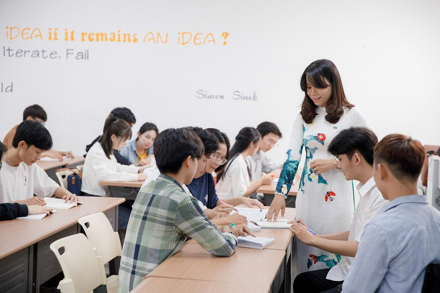 Sinh viên UEH trong một giờ học