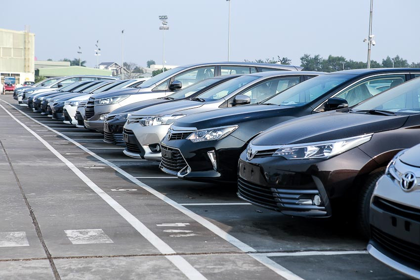 Trong tháng 9, TMV lần đầu tiên cùng lúc ra mắt 3 mẫu xe hoàn toàn mới là Wigo, Avanza và Rush với thiết kế trẻ trung, cá tính và nhiều tính năng nổi trội