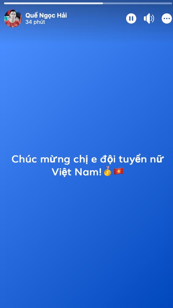 Quế Ngọc Hải chúc mừng tuyển nữ Việt Nam. Que Ngoc Hai, Bui Tien Dung chuc mung tuyen nu Viet Nam hinh anh 1