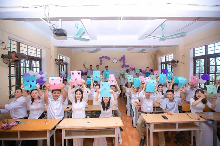 Những học trò lớp D1 xưa