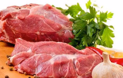 Đừng chần hay rửa thịt lợn, làm cách này thịt sạch bong không còn lo bụi bẩn