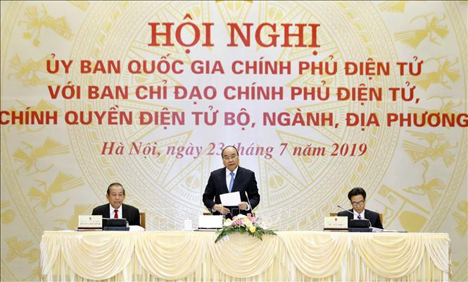 Thủ tướng: Chính phủ điện tử phải lấy sự thuận tiện, hài lòng của người dân làm mục tiêu