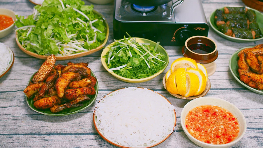 Mỗi người ăn một phần thế này.