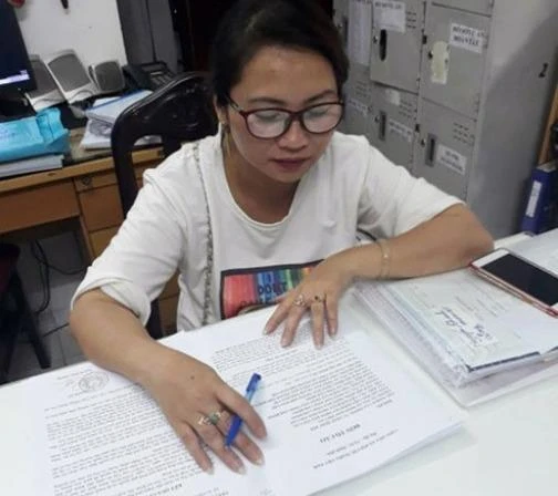 Bà Đỗ Thị Hồng Nga, người được đề cập đến trong vụ việc chứng cứ khởi kiện của bà bị hư hại