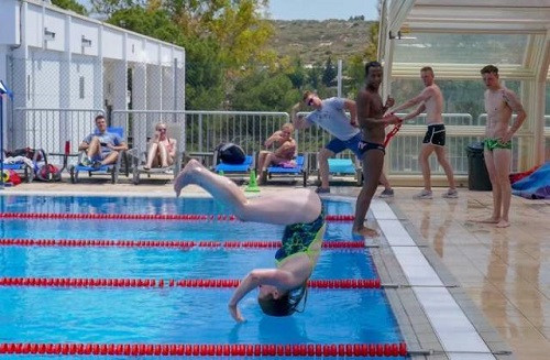 Đúng người, đúng thời điểm.