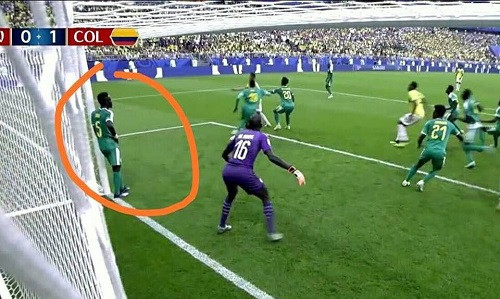 Mình thích thì nghỉ đá thôi.