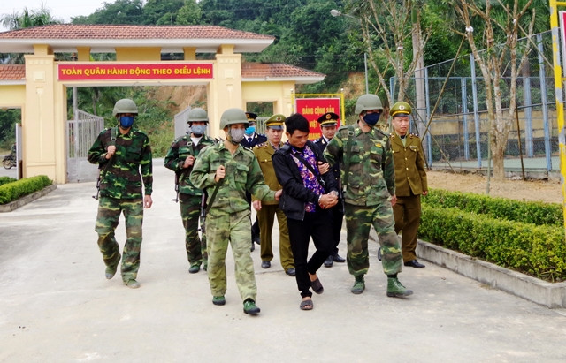 Đối tượng Vũ Văn Quý.