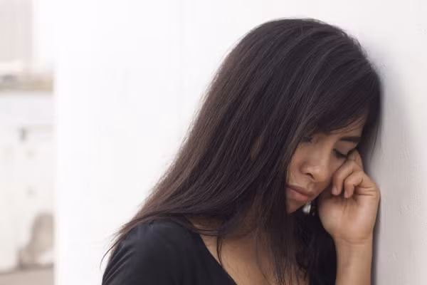 5 năm xa xứ, khi trở về, câu đầu tiên con gái nói như ngàn mũi dao cứa vào tim tôi - Ảnh 1.