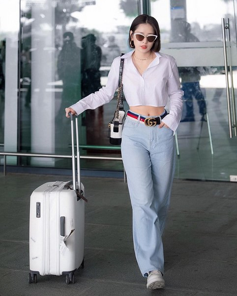 Những mẫu quần jeans ống rộng sẽ thống trị năm 2019 ảnh 9 Empty