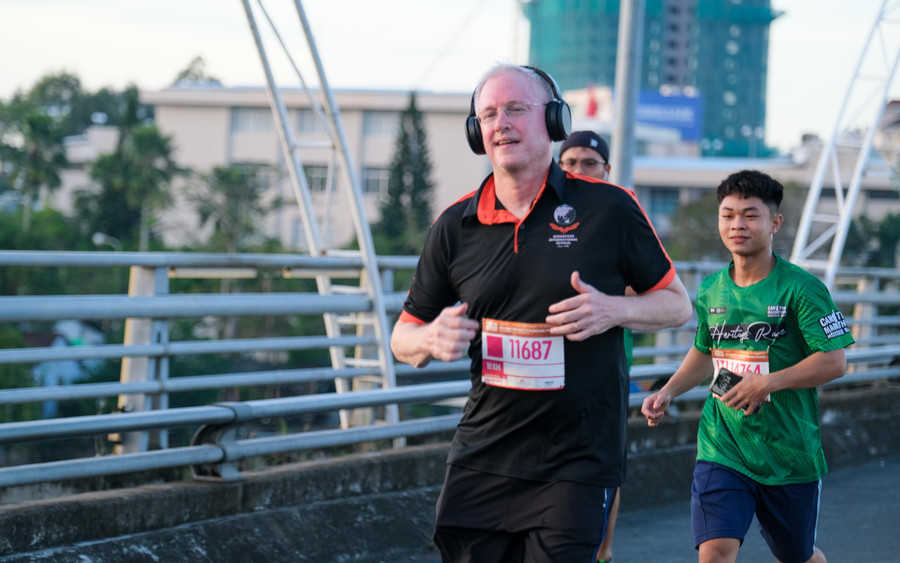 Tham gia giải đấu còn có VĐV người nước ngoài.