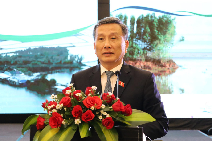 Ông Lê Quang Huy - Chủ nhiệm Ủy ban Khoa học, Công nghệ và Môi trường của Quốc hội phát biểu tại hội thảo.