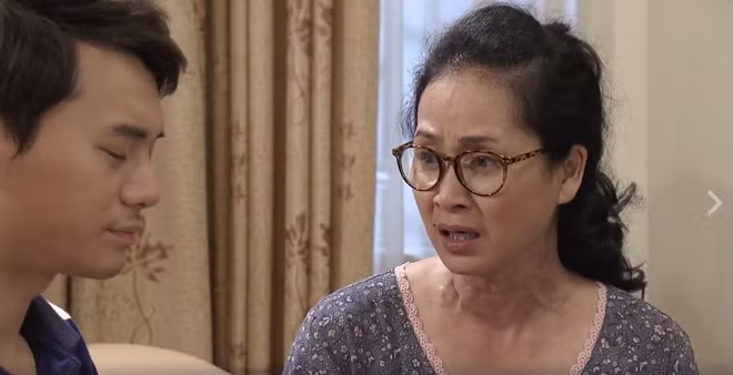 Thu nhập 30 triệu/tháng nhưng nàng dâu vẫn bị mẹ chồng khinh miệt chỉ vì xuất thân tỉnh lẻ và không học đại học - Ảnh 2.