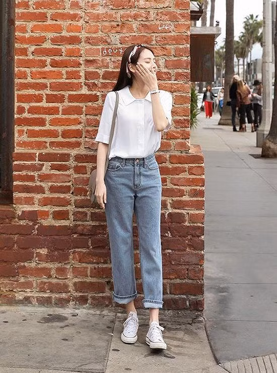 Gợi ý phối đồ mùa hè với quần jeans ống suông năng động ảnh 6