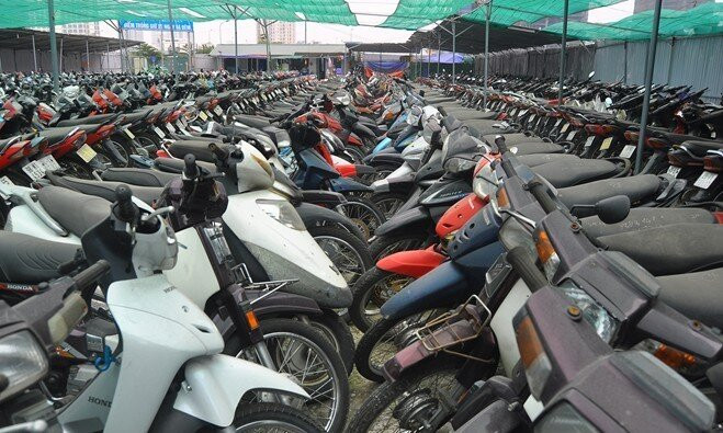 Từ 1/5, sửa đổi quy định đặt tiền bảo lãnh để tự giữ xe vi phạm giao thông