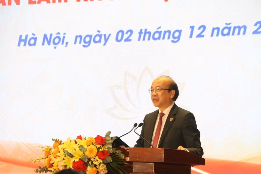 Ông Phan Chí Hiếu - Chủ tịch Viện Hàn lâm Khoa học Xã hội Việt Nam nêu tóm tắt một số thành tựu trong 70 năm qua của đơn vị.