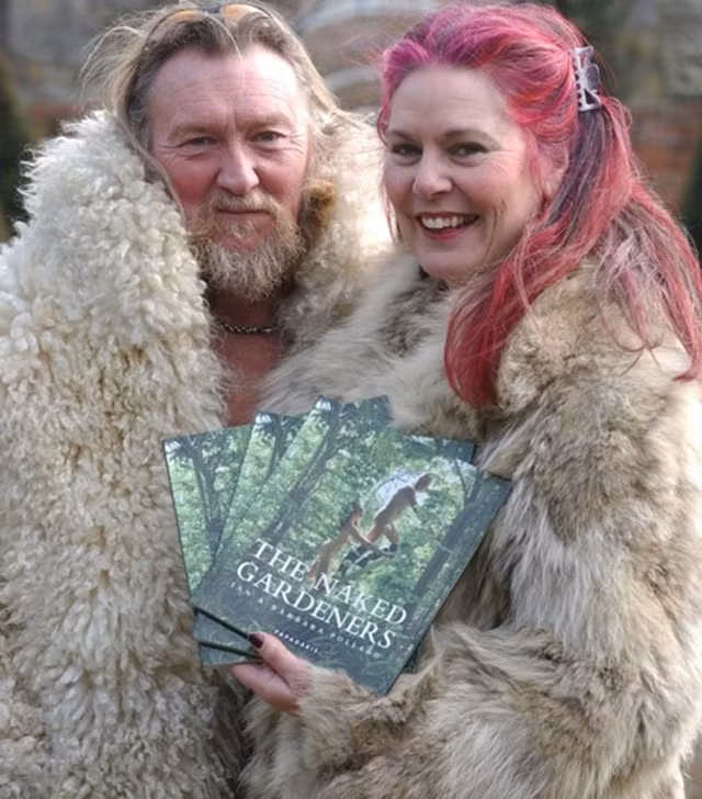 Không mảnh vải che thân mới được có mặt ở những nơi này ảnh 2 Không mảnh vải che thân mới được có mặt ở những nơi này ảnh 2