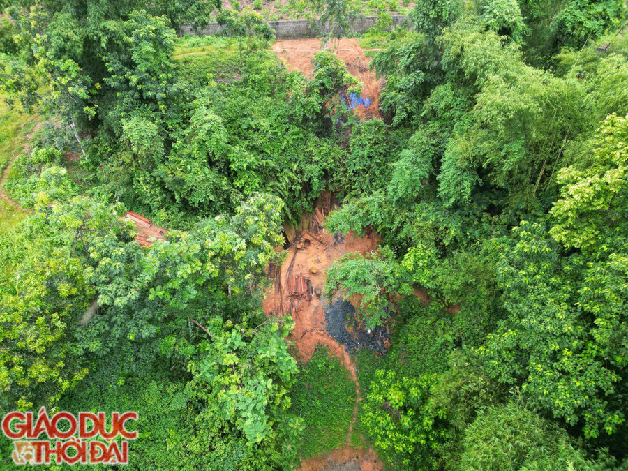 UBND xã Cẩm Tâm nhiều lần kiểm tra và yêu cầu gia đình ông Hùng sử dụng đất đúng mục đích. (Ảnh: NT) UBND xã Cẩm Tâm nhiều lần kiểm tra và yêu cầu gia đình ông Hùng sử dụng đất đúng mục đích. (Ảnh: NT)