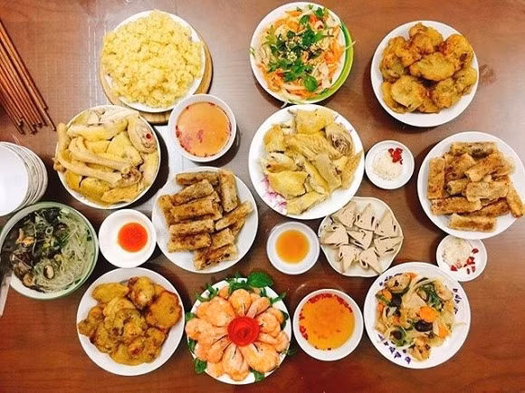 Lễ Vu Lan và lễ cúng cô hồn khác nhau như thế nào? ảnh 1