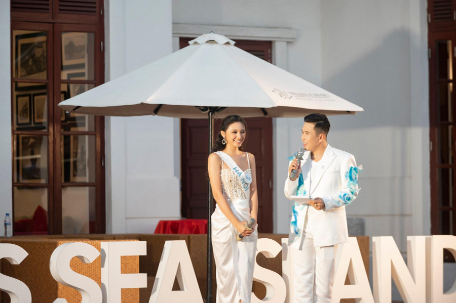 Thí sinh Nguyễn Tường Vy - SBD 162 (Hà Nội) lọt top 3 thí sinh thuyết trình hay nhất về Quảng Ninh Thí sinh Nguyễn Tường Vy - SBD 162 (Hà Nội) lọt top 3 thí sinh thuyết trình hay nhất về Quảng Ninh