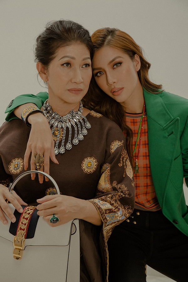 Minh Tú và mẹ Minh Tú và mẹ