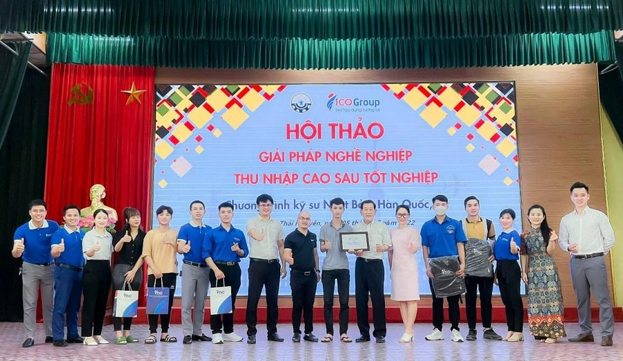 Hội thảo “Giải pháp nghề nghiệp thu nhập cao sau tốt nghiệp” góp phần tăng nhận thức và định hướng cho sinh viên