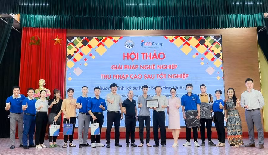 Hội thảo “Giải pháp nghề nghiệp thu nhập cao sau tốt nghiệp” góp phần tăng nhận thức và định hướng cho sinh viên