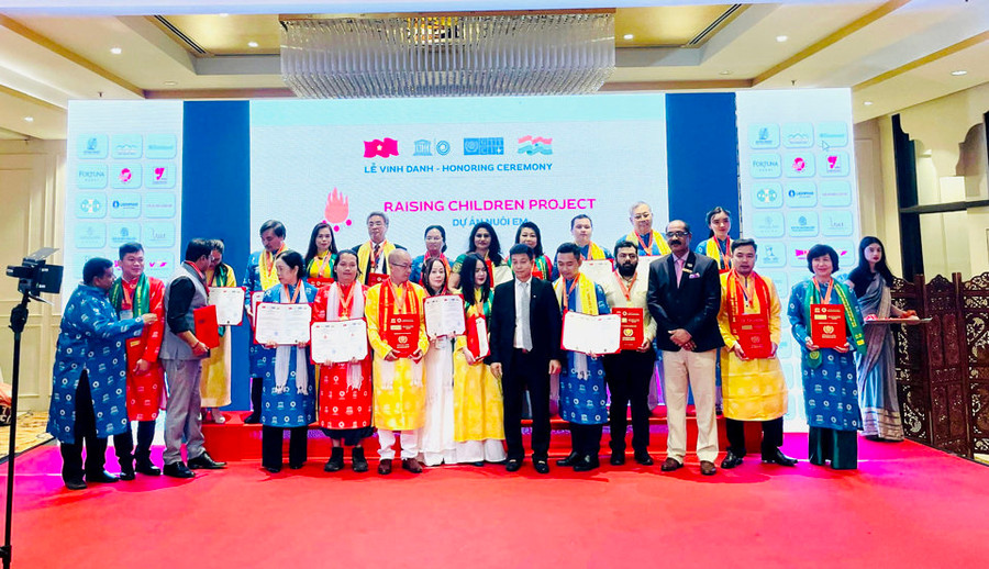 Các cá nhân/đơn vị xuất sắc được vinh danh tại Diễn đàn.