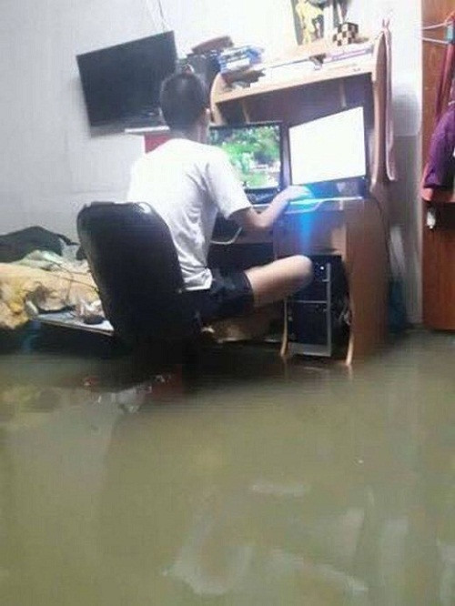 Không gì ngăn cản được đam mê. 10-anh-hai-hot-nhat-facebook-trong-ngay