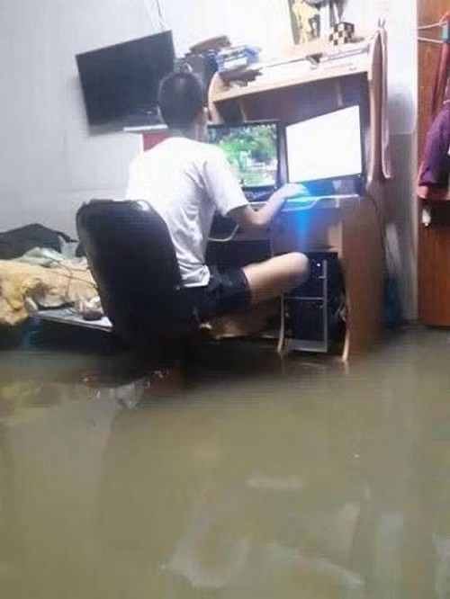 Không gì ngăn cản được đam mê. 10-anh-hai-hot-nhat-facebook-trong-ngay