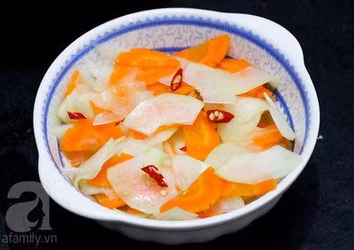 Tuyệt chiêu làm bánh rán mặn với sốt chấm sóng sánh tuyệt ngon ảnh 26 Tuyệt chiêu làm bánh rán mặn với sốt chấm sóng sánh tuyệt ngon ảnh 26