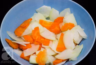 Tuyệt chiêu làm bánh rán mặn với sốt chấm sóng sánh tuyệt ngon ảnh 25 Tuyệt chiêu làm bánh rán mặn với sốt chấm sóng sánh tuyệt ngon ảnh 25