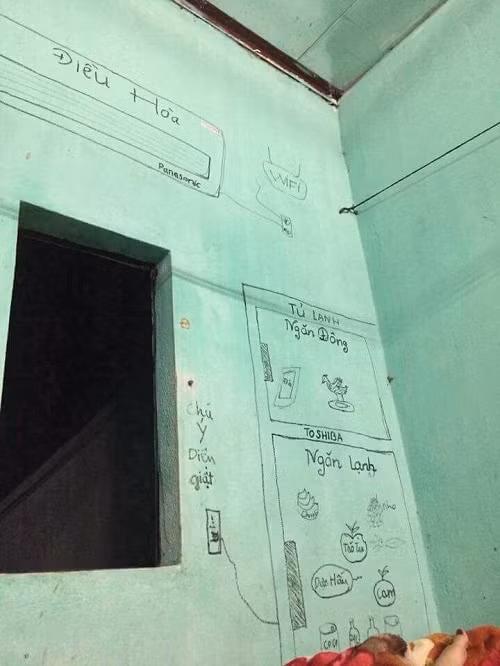 Nhà không có gì ngoài điều kiện.