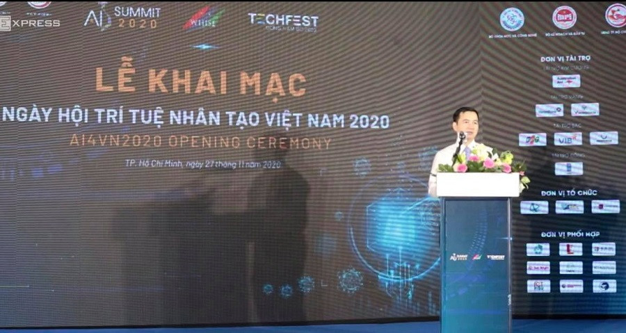 Thứ trưởng Bộ Khoa học và Công nghệ Bùi Công Duy phát biểu khai mạc AI4VN