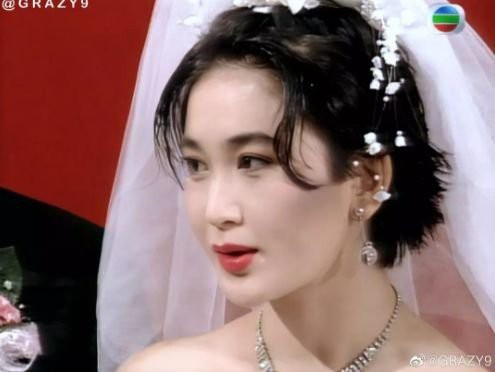 27 mỹ nhân tuyệt sắc Hong Kong mặc váy cưới tinh khôi, Lê Tư hay Châu Huệ Mẫn mới kinh diễm hơn cả? - Ảnh 11. 27 mỹ nhân tuyệt sắc Hong Kong mặc váy cưới tinh khôi, Lê Tư hay Châu Huệ Mẫn mới kinh diễm hơn cả? - Ảnh 11.