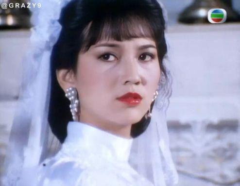 27 mỹ nhân tuyệt sắc Hong Kong mặc váy cưới tinh khôi, Lê Tư hay Châu Huệ Mẫn mới kinh diễm hơn cả? - Ảnh 9. 27 mỹ nhân tuyệt sắc Hong Kong mặc váy cưới tinh khôi, Lê Tư hay Châu Huệ Mẫn mới kinh diễm hơn cả? - Ảnh 9.