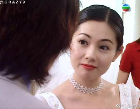 27 mỹ nhân tuyệt sắc Hong Kong mặc váy cưới tinh khôi, Lê Tư hay Châu Huệ Mẫn mới kinh diễm hơn cả? - Ảnh 7. 27 mỹ nhân tuyệt sắc Hong Kong mặc váy cưới tinh khôi, Lê Tư hay Châu Huệ Mẫn mới kinh diễm hơn cả? - Ảnh 7.