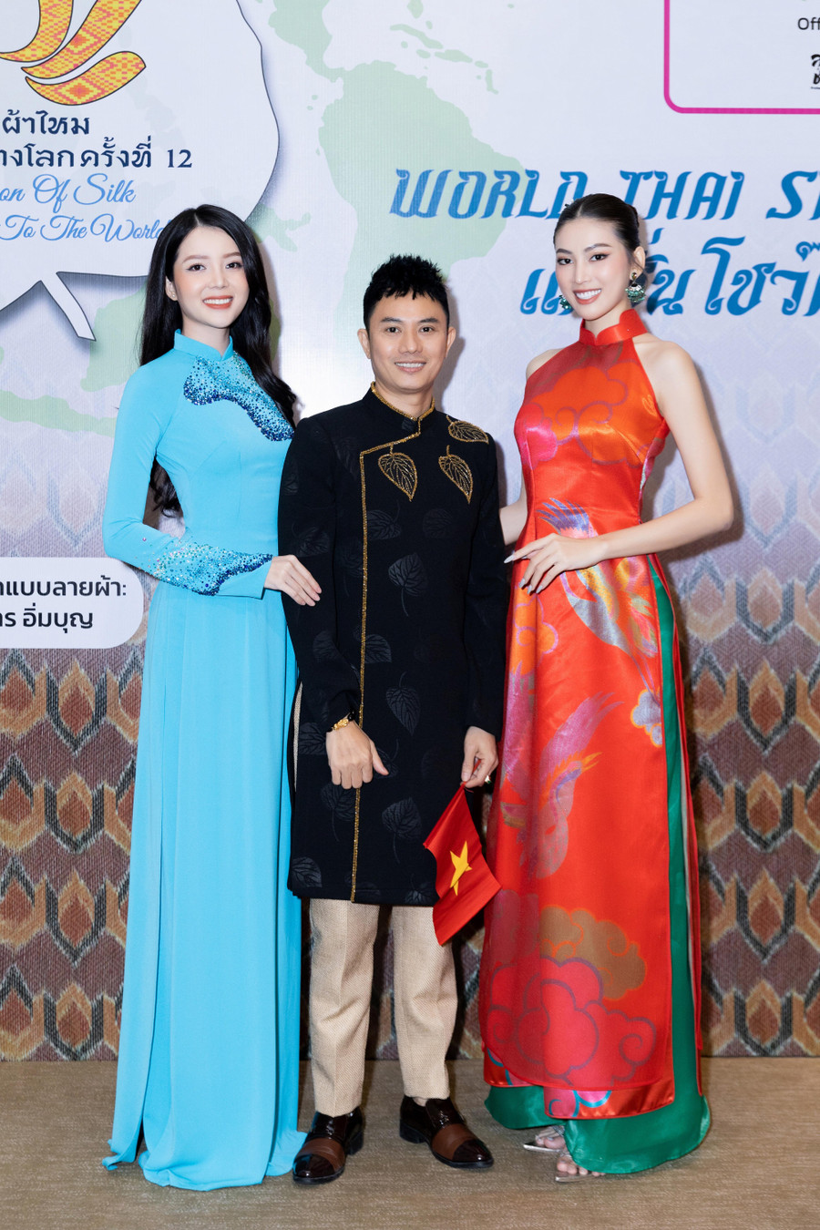 Hoa khôi Thúy Vi (trái) và Á hậu Ngọc Thảo. Hoa khôi Thúy Vi (trái) và Á hậu Ngọc Thảo.