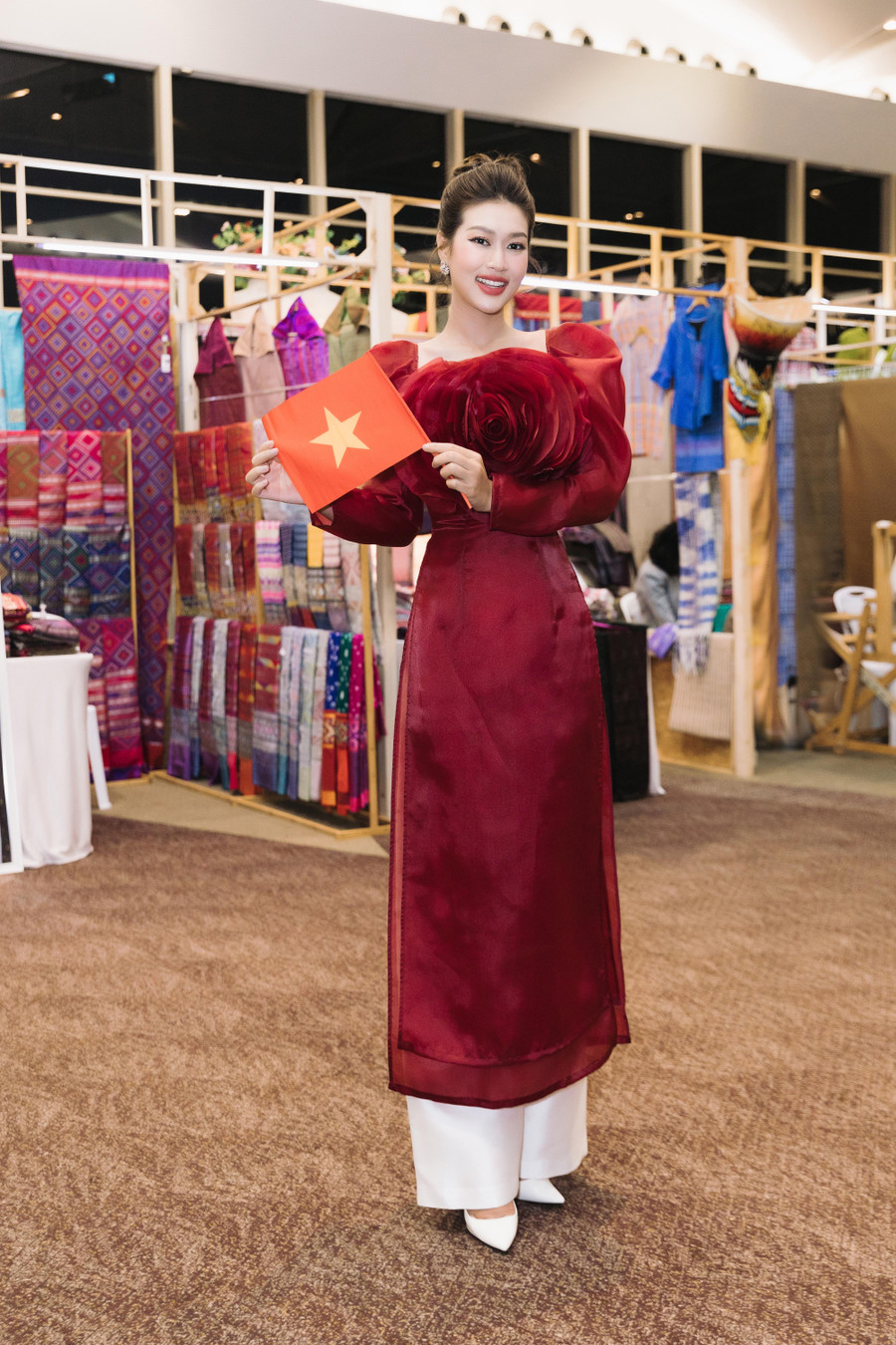Hoa hậu Thiên Ân. Hoa hậu Thiên Ân.