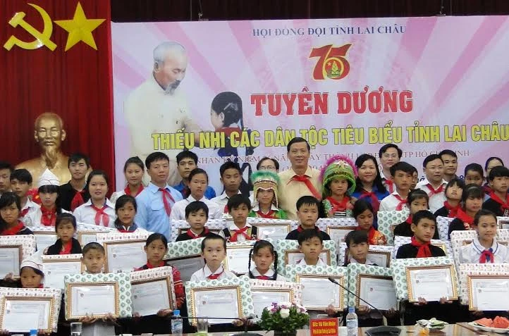 Lai Châu: Tuyên dương 50 thiếu nhi các dân tộc tiêu biểu