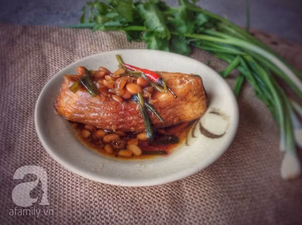 Đậm đà dân dã món cá kho tương ảnh 14