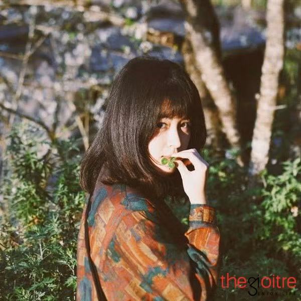 “Việc ca hát là sở thích của mình, nó giúp mình cân bằng lại và trở nên vui vẻ hơn. Thế nên ca hát chắc chắn không mang lại áp lực gì rôi”, 9X hài hước nói.