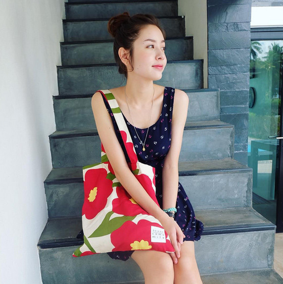 Đã rất xinh, hot girl Thái này còn mặc “chất đừng hỏi" ảnh 4 Đã rất xinh, hot girl Thái này còn mặc “chất đừng hỏi" ảnh 4