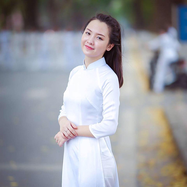 Hot girl trường Phan Đình Phùng mừng rỡ trở thành tân sinh viên Ngoại thương ảnh 7 “Dù khá tự tin vào bài thi nhưng việc đậu vào trường vẫn khiến mình cực kỳ sung sướng. Mình đang có những ngày hè cuối cùng đầy màu sắc trước khi bước vào cuộc đời sinh viên.” – Ngọc Diệu cho biết.