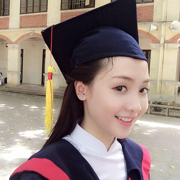 Hot girl trường Phan Đình Phùng mừng rỡ trở thành tân sinh viên Ngoại thương ảnh 6 Hiện tại, Ngọc Diệu đang cực kỳ vui mừng và có những giây phút nghỉ xả hơi đúng nghĩa. Cô cũng chia sẻ cảm giác hồi hộp khi sắp trở thành tân sinh viên của ngôi trường đại học thuộc top đầu Thủ đô.