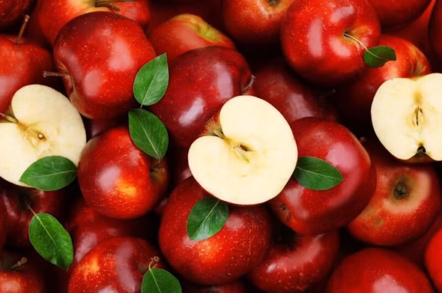 Các loại trái cây màu đỏ rất giàu vitamin C và chất chống oxy hóa. (Ảnh: ITN)